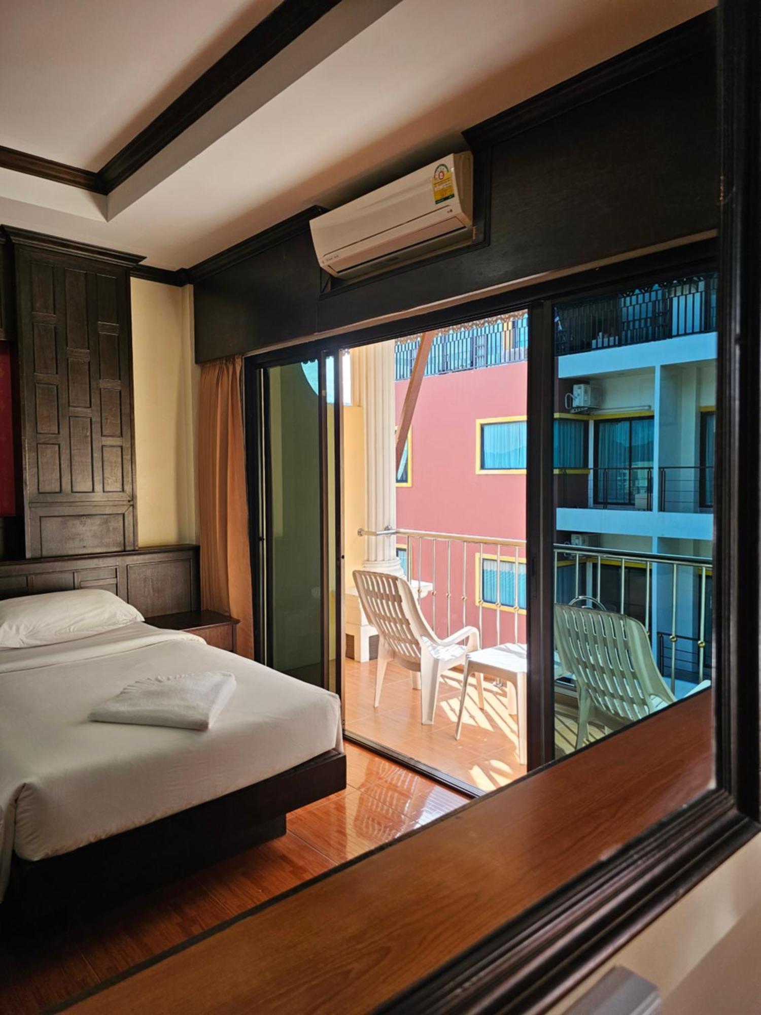 Nanai 2 Residence Patong Phuket Экстерьер фото